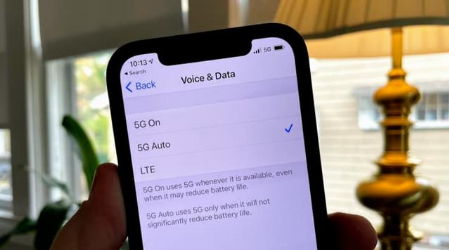 抱由镇苹果手机维修分享iPhone 12如何打开或关闭5G网络 
