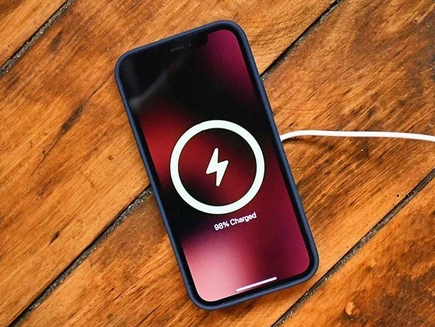 抱由镇苹果手机维修分享iPhone 12可以随便充电吗 