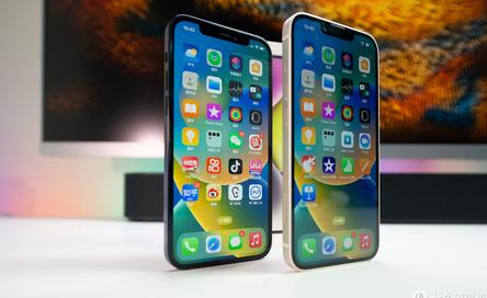 抱由镇苹果维修点分享iPhone 14 Plus换屏维修细节 